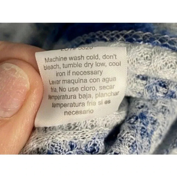 Poof New York Womens Crop Hoodie Sweater Jr size Small - Picture 5 of 5